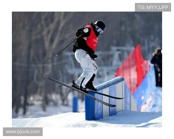 单日双金闪耀冰雪赛场创历史新篇